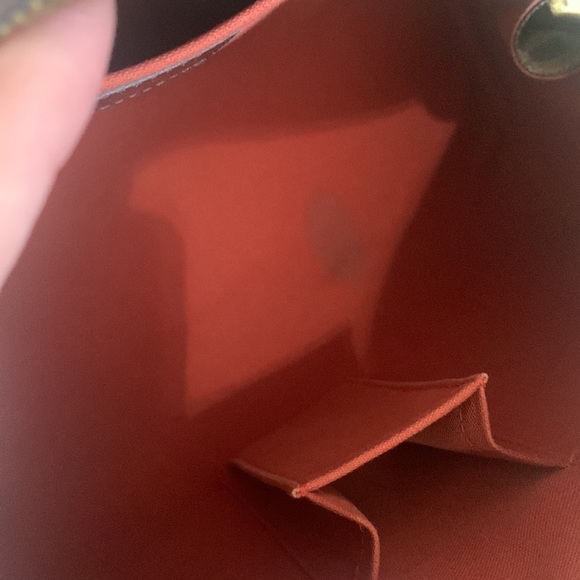 Louis Vuitton Damier Ebene Ribera MM - Picture 10 of 13